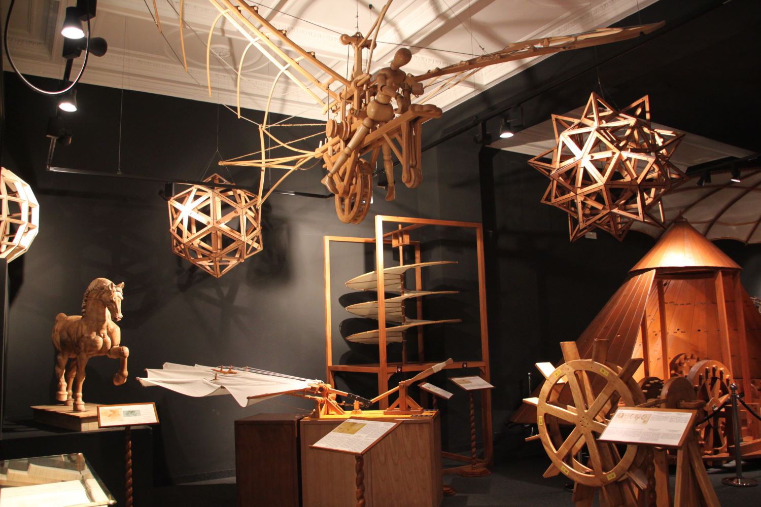 Guided tour of Leonardo Da Vinci Museum